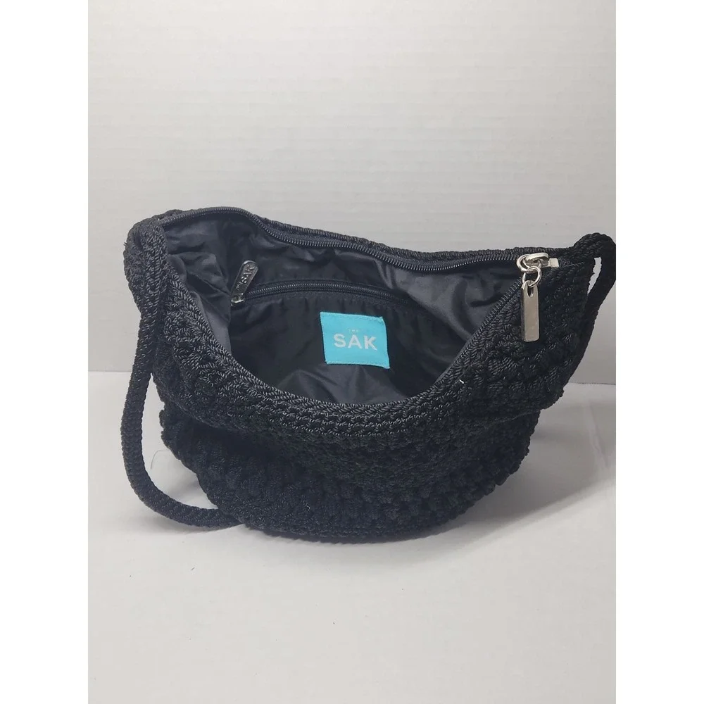 The Sak sak black